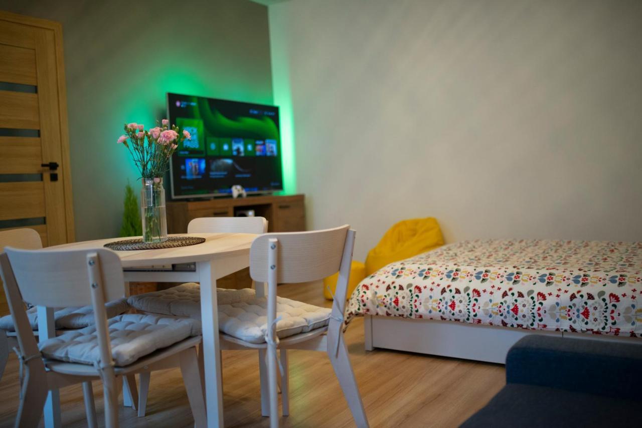 Wood Apartment Katoviçe Dış mekan fotoğraf